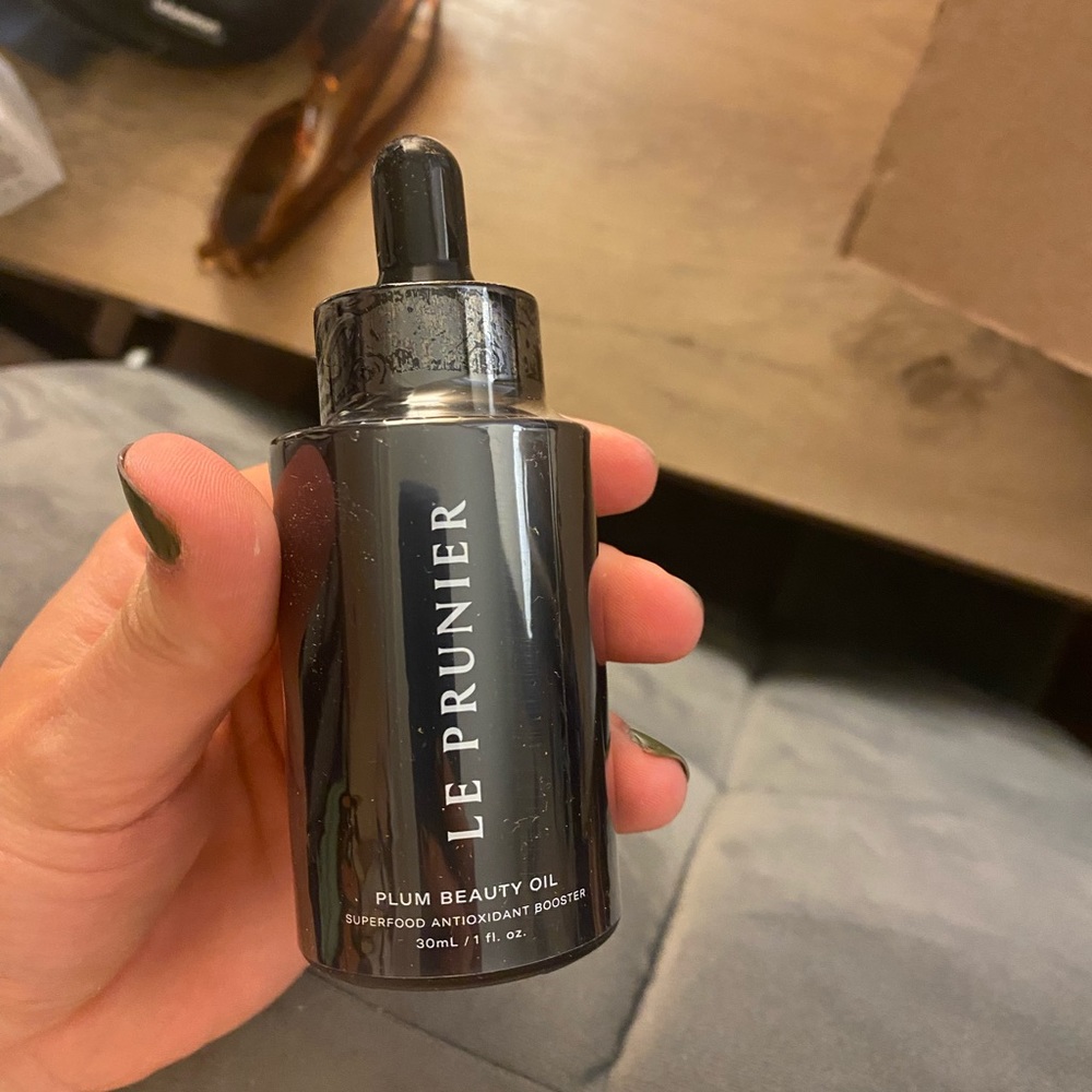 Le Prunier plum beauty oil